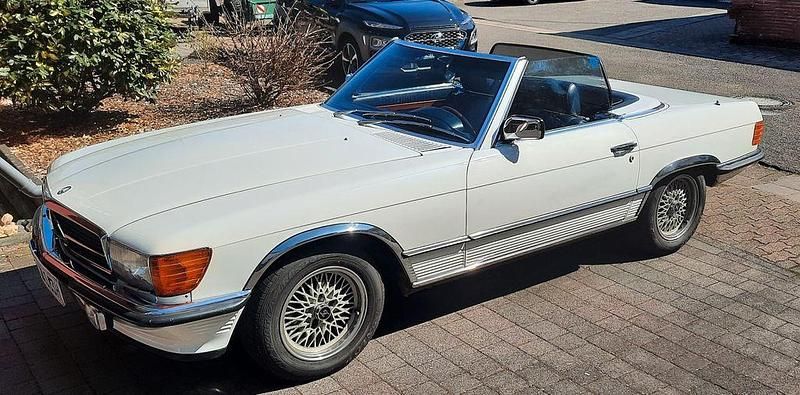 Gebraucht Mercedes SL380 218 PS (160 kW) 1981 Weiß Cabrio