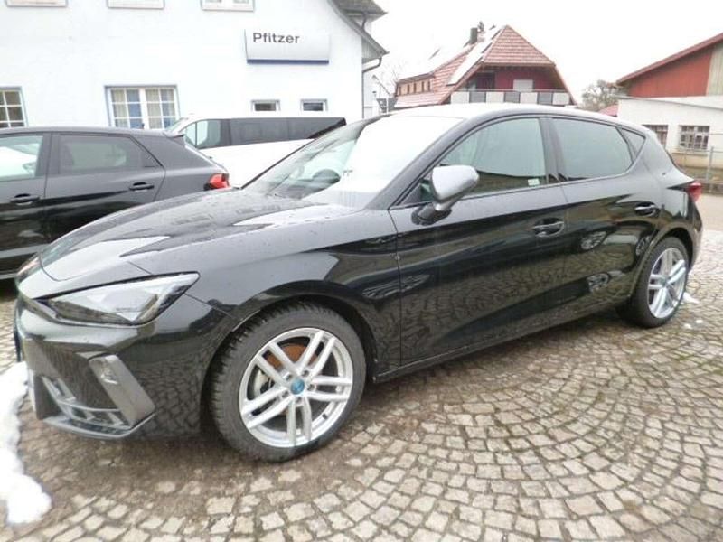 Gebraucht Cupra Leon 150 PS (110 kW) 2025 Mitternachtsschwarz Kleinwagen