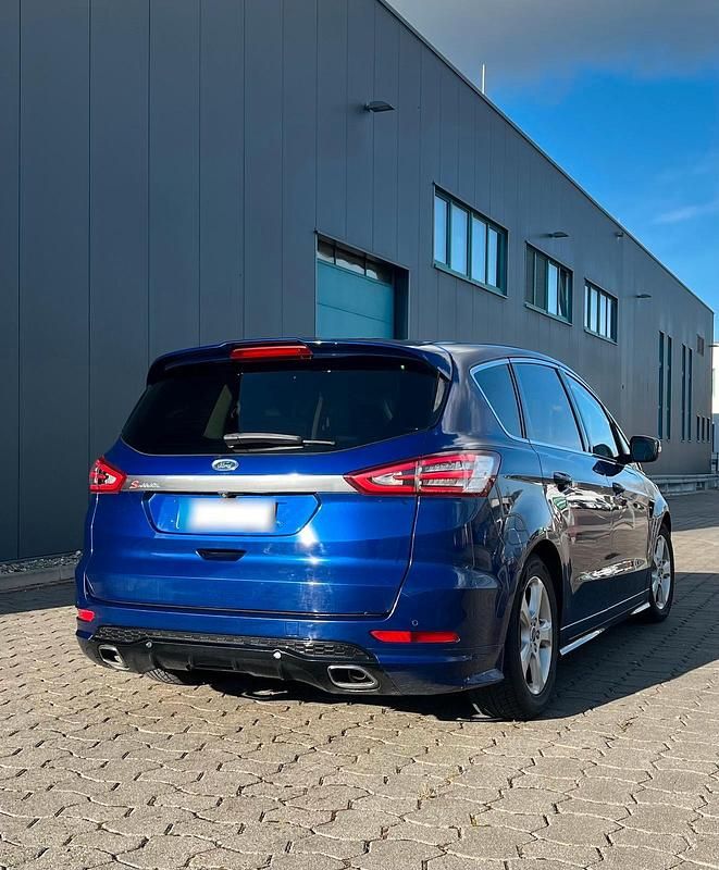 Gebraucht Ford S-MAX ST-Line 180 PS (132 kW) 2016 Blau Van / Kleinbus