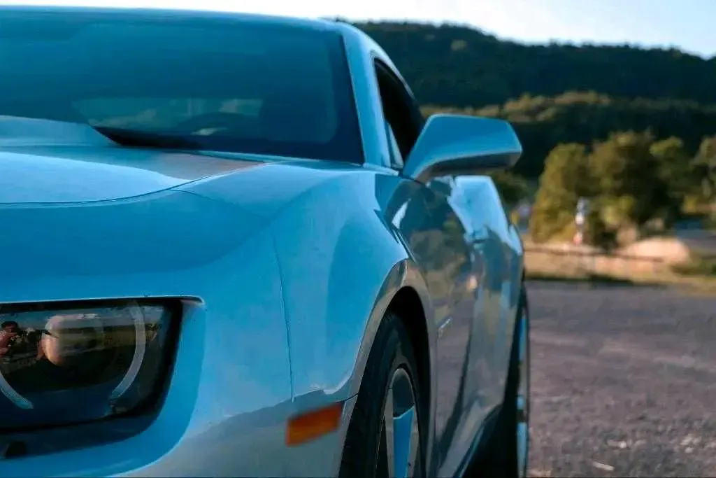 Używany Chevrolet Camaro 330 KM (242 kW) 2010 Srebrny Coupe