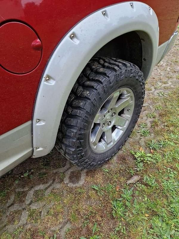 Gebraucht Dodge Ram 401 PS (294 kW) 2009 Rot Pickup