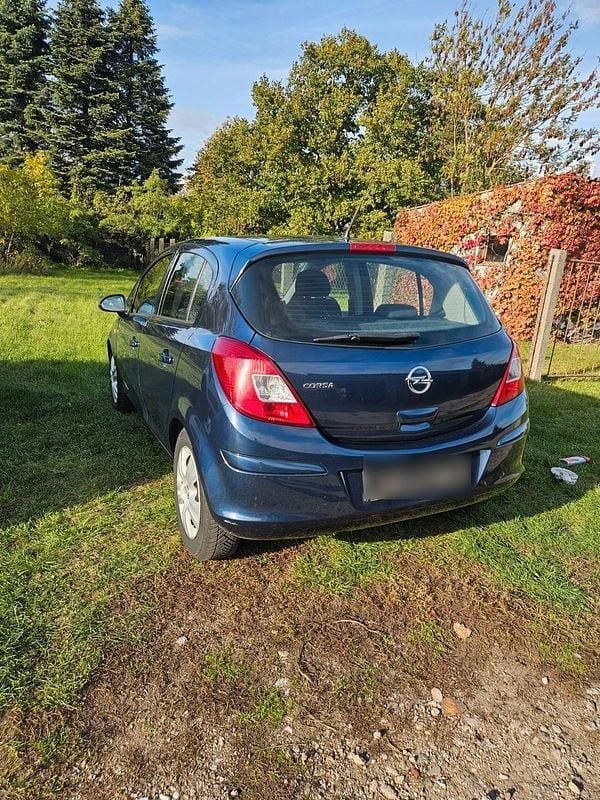 Blau Gebraucht 2011 Opel Corsa Selection Kleinwagen | 5.300 € (Fairer Preis) - Bild 1/4