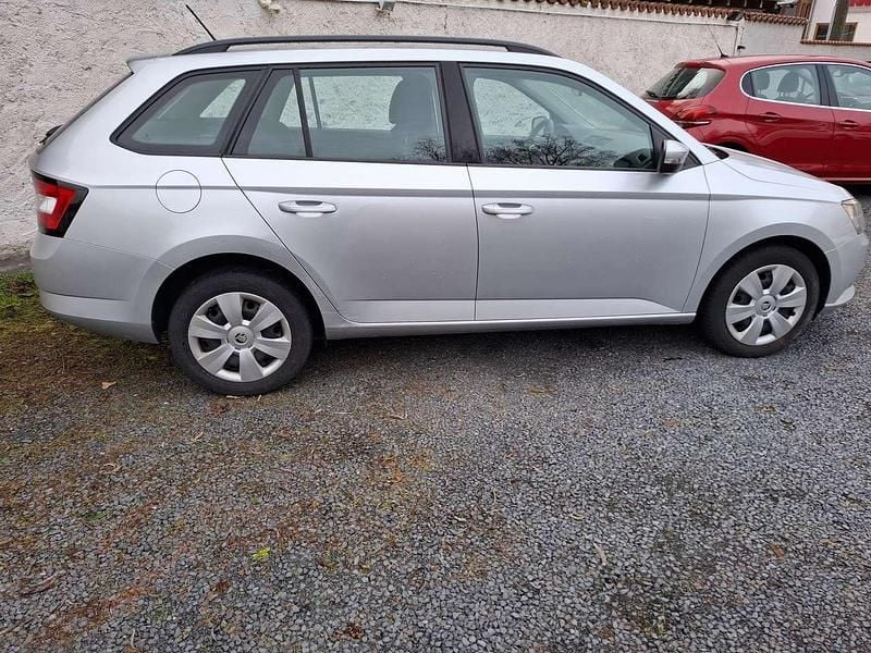 Gebraucht Skoda Fabia ScoutLine 95 PS (69 kW) 2019 Graumetallic Kombi