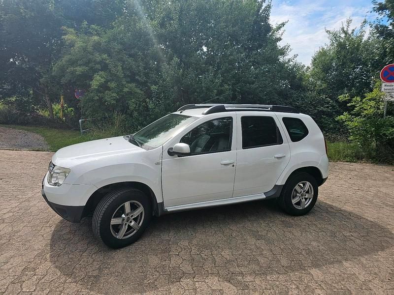 Gebraucht Dacia Duster 102 PS (75 kW) 2011 Weiß SUV