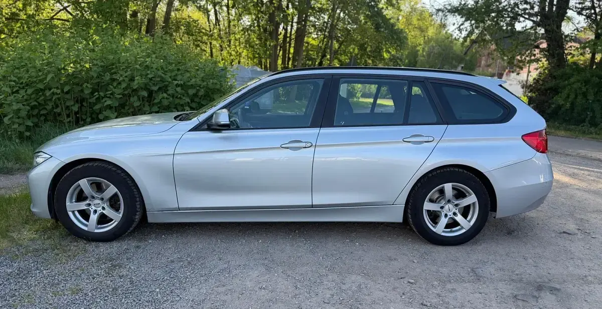 Gebraucht BMW 320 184 PS (135 kW) 2013 Silber Kombi