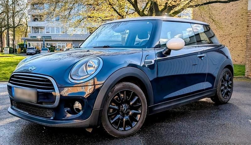 Gebraucht Mini Cooper Pepper 136 PS (100 kW) 2016 Blau Kleinwagen