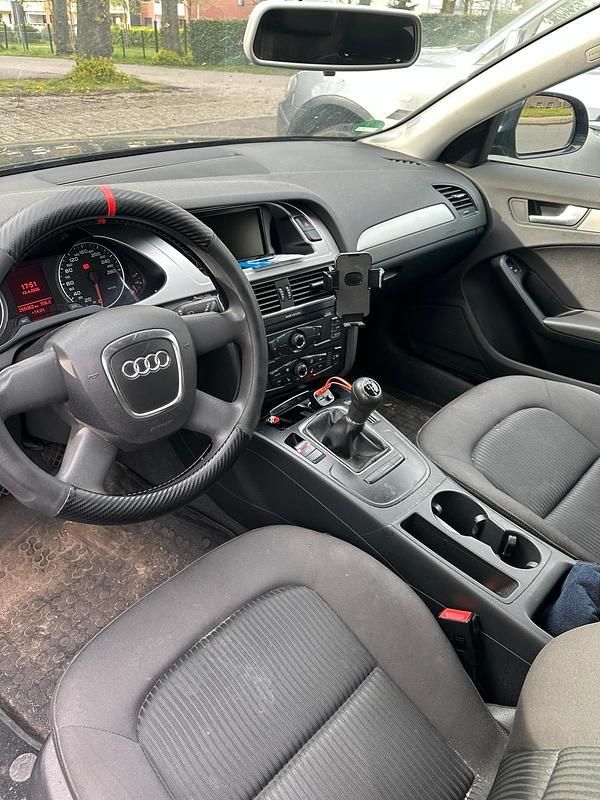 Gebraucht Audi A4 160 PS (117 kW) 2009 Schwarz Kombi