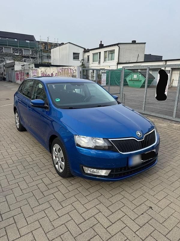 Gebraucht Skoda Rapid 90 PS (66 kW) 2016 Blau Kleinwagen