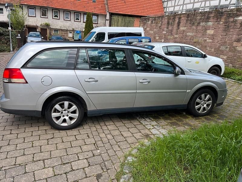 Gebraucht Opel Vectra 114 PS (83 kW) 2004 Grau Kombi