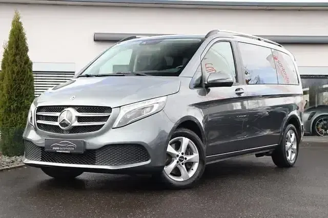 Gebraucht Mercedes V250 Sport 190 PS (139 kW) 2021 Grau Van / Kleinbus