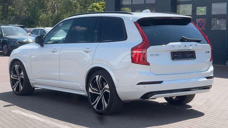 Gebraucht Volvo XC90 Ultimate 235 PS (172 kW) 2022 Crystal white pearl SUV