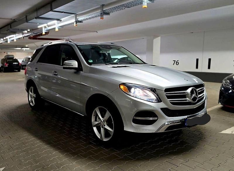 Używany Mercedes GLE350 306 KM (225 kW) 2016 Srebrny SUV