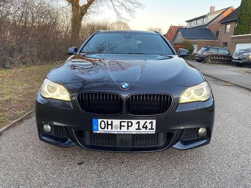 Gebraucht BMW 530 M Sport 258 PS (189 kW) 2012 Schwarz Kombi