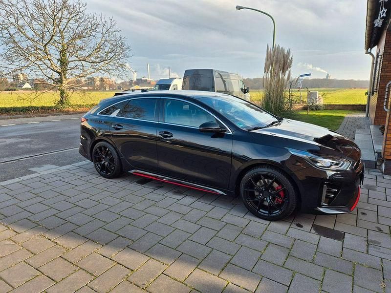 Gebraucht Kia ProCeed GT 204 PS (150 kW) 2020 Schwarz Kombi