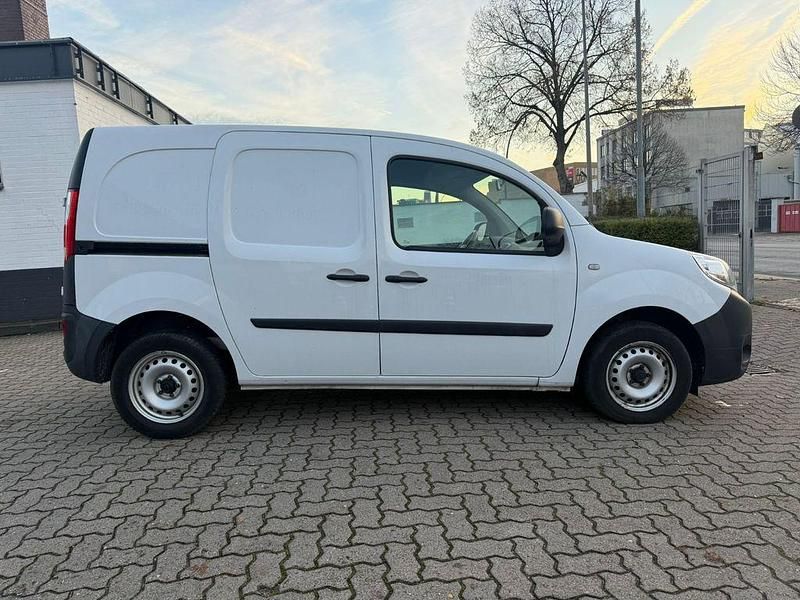 Gebraucht Renault Rapid Rapid Extra 95 PS (69 kW) 2020 Weiß Limousine