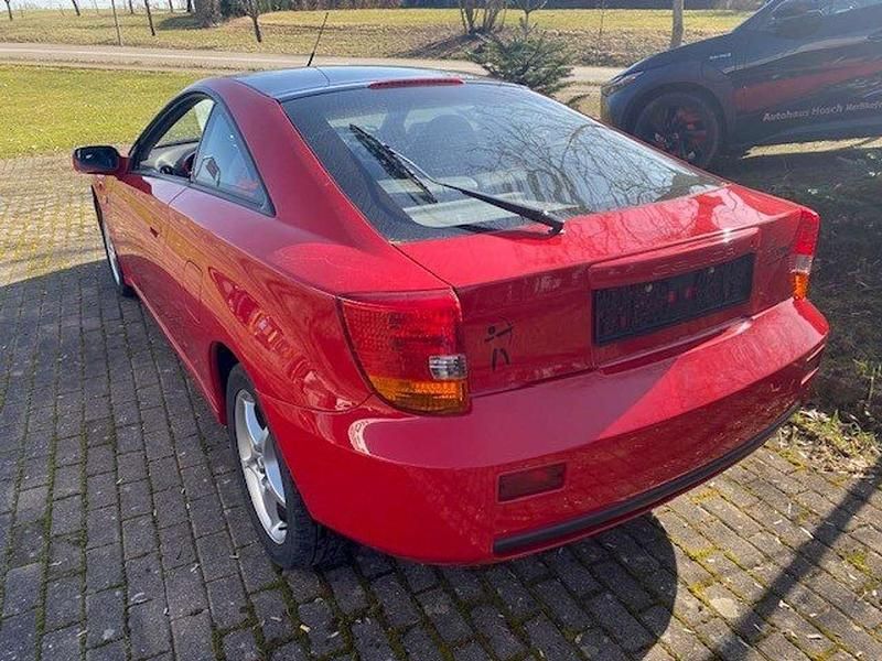 Gebraucht Toyota Celica 143 PS (105 kW) 2001 Rot Coupé