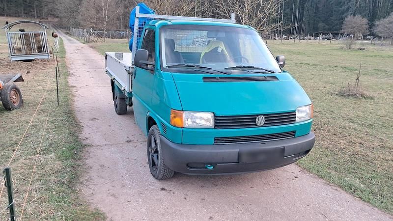 Usado VW T4 80 HP (58 kW) 1996 Verde Van
