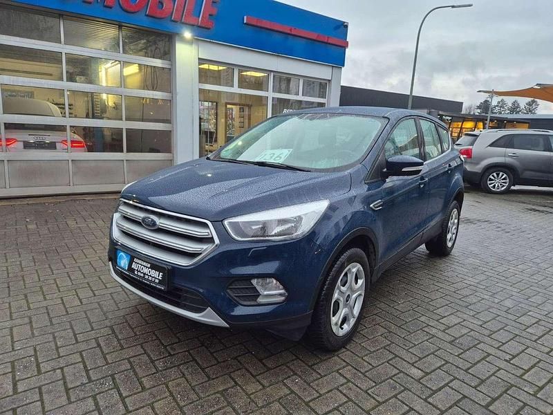 Gebraucht Ford Kuga Trend 120 PS (88 kW) 2019 Blau SUV