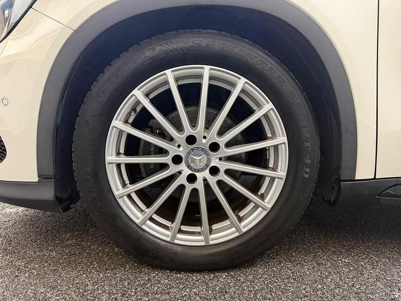 Gebraucht Mercedes GLA200 AMG line 156 PS (114 kW) 2014 Weiß SUV