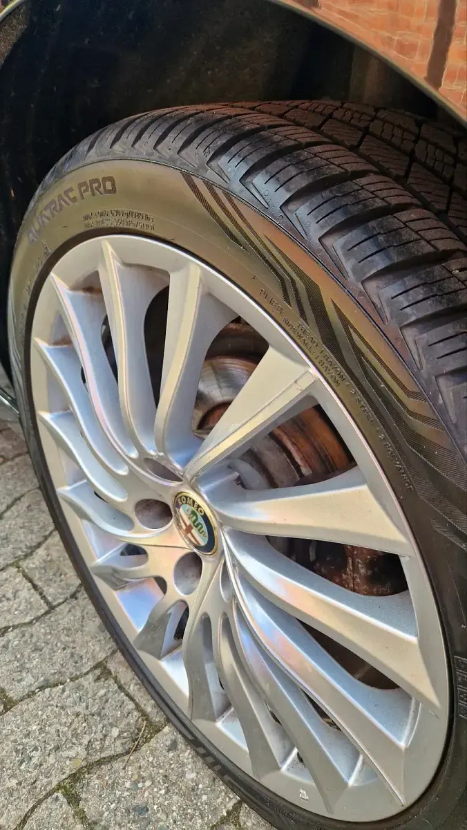 Gebraucht Alfa Romeo Giulietta Turismo 170 PS (125 kW) 2012 Kleinwagen