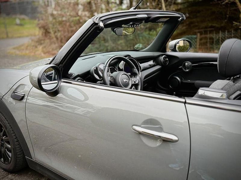 Gebraucht Mini One Cabriolet 102 PS (75 kW) 2022 Grau Cabrio