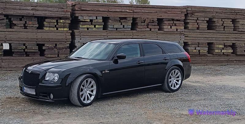 Używany Chrysler 300C Touring 431 KM (317 kW) 2007 Czarny Kombi