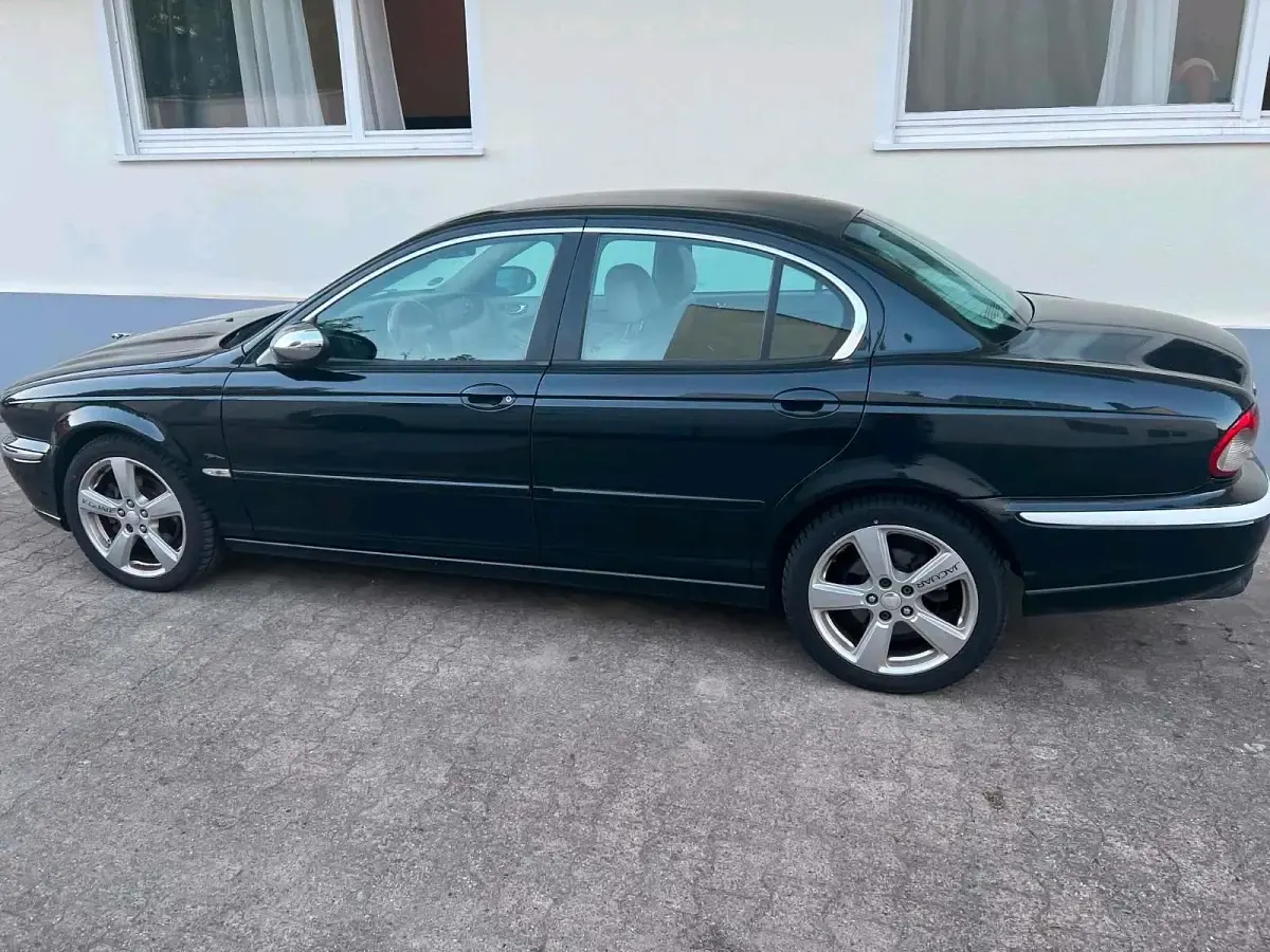Gebraucht Jaguar X-type 130 PS (95 kW) 2003 Limousine