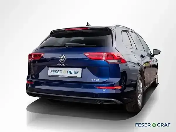 Gebraucht VW Golf VII 150 PS (110 kW) 2021 Atlantik blue metallic Kleinwagen