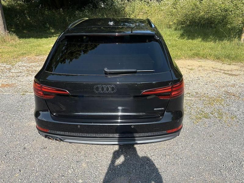 Gebraucht Audi A4 Ambiente 272 PS (200 kW) 2017 Schwarz Kombi