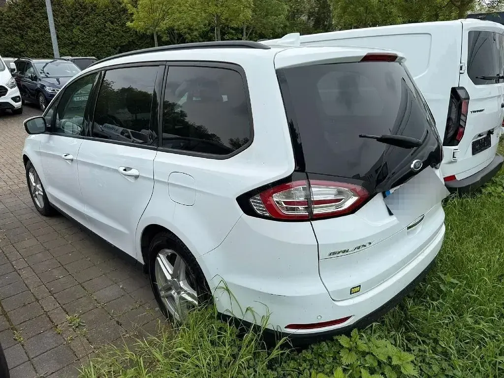 Gebraucht Ford Galaxy Trend 150 PS (110 kW) 2021 Weiß Van / Kleinbus