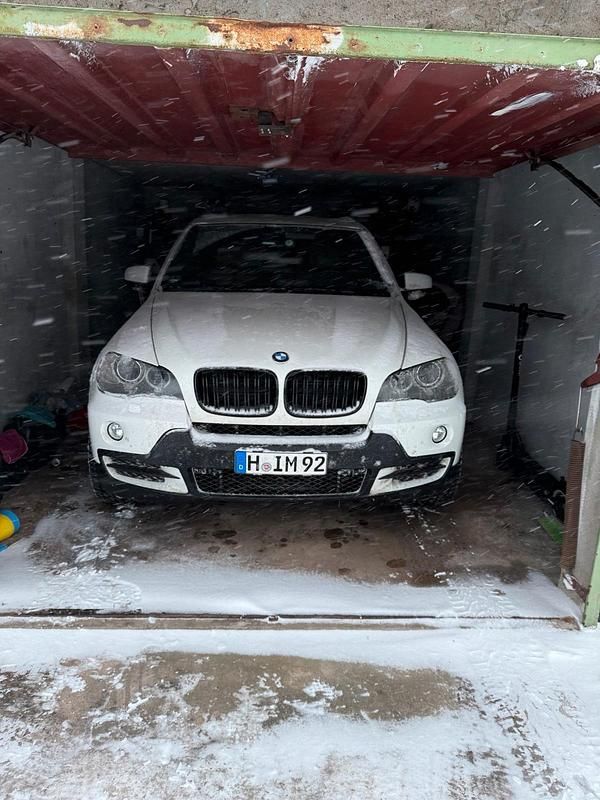 Gebraucht BMW X5 Basis 235 PS (172 kW) 2008 Weiß SUV