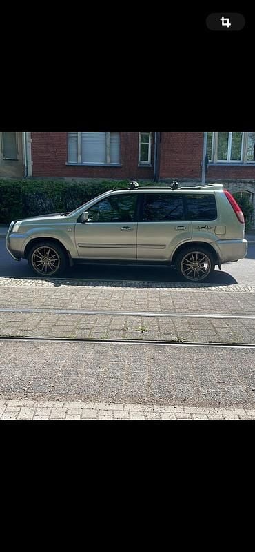 Silber Gebraucht 2005 Nissan X-Trail SUV | 3.333 € (Fairer Preis) - Bild 1/4