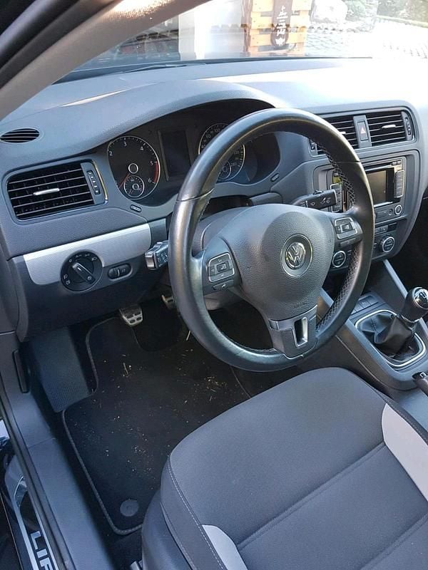 Gebraucht 2016 VW Jetta Limousine | 19.999 € - Bild 1/1