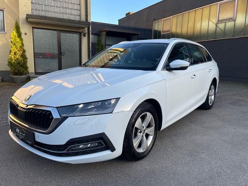 Gebraucht Skoda Octavia Style 116 PS (85 kW) 2021 Weiß Kombi
