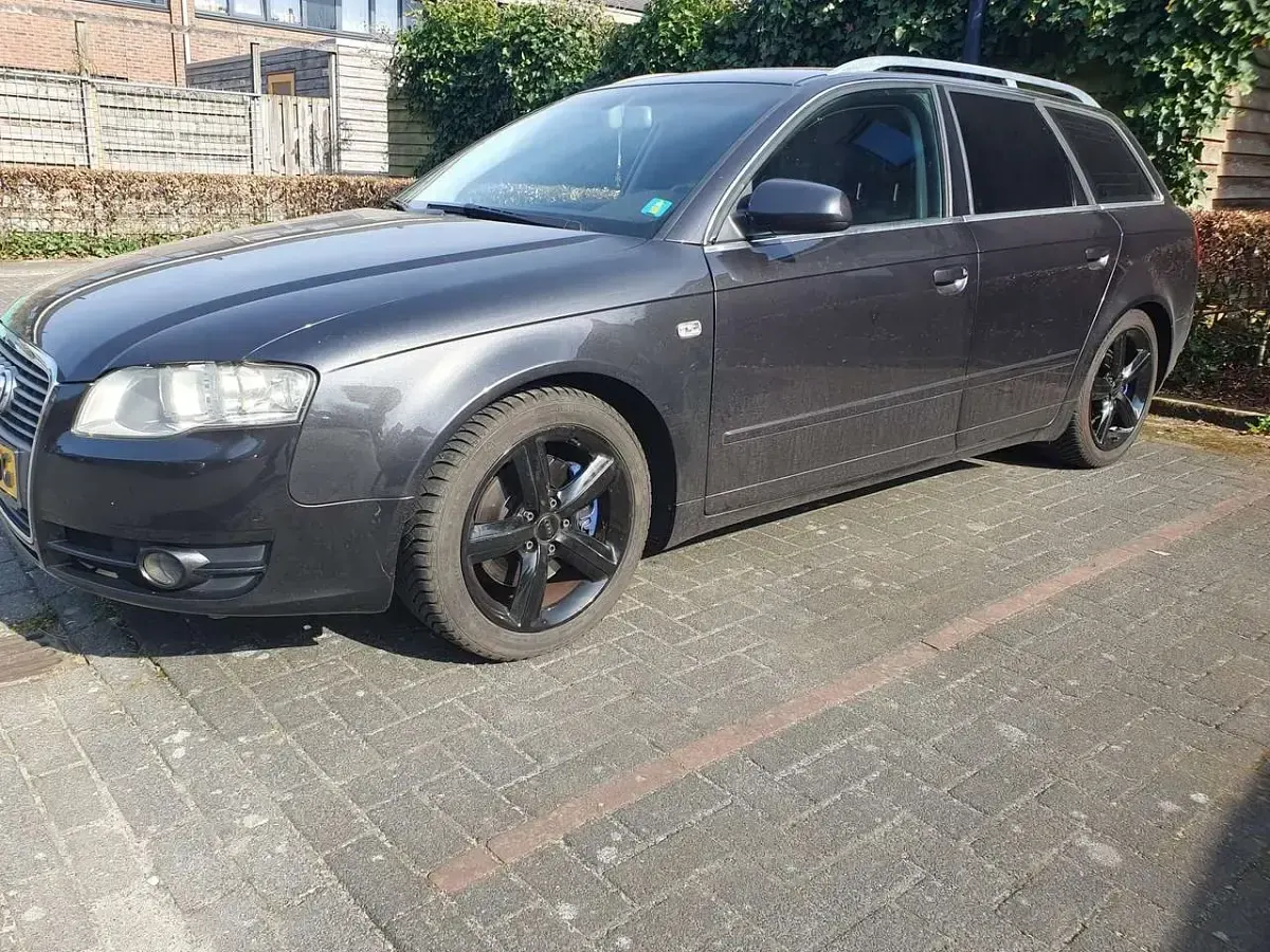 Second-hand Audi A4 163 CP (119 kW) 2007 Gri Break