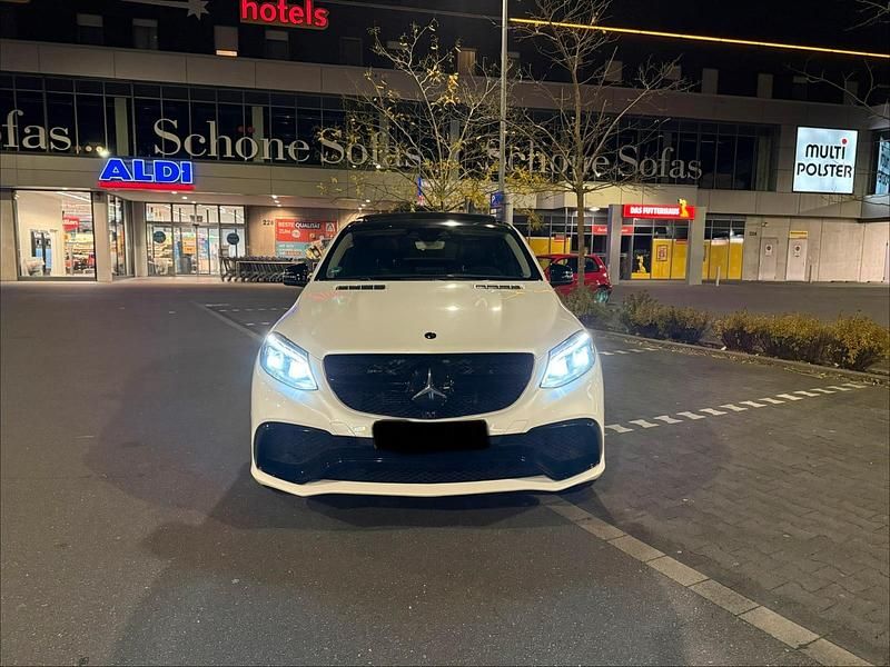 Gebraucht Mercedes GLE63 AMG 585 PS (430 kW) 2017 Weiß Coupé