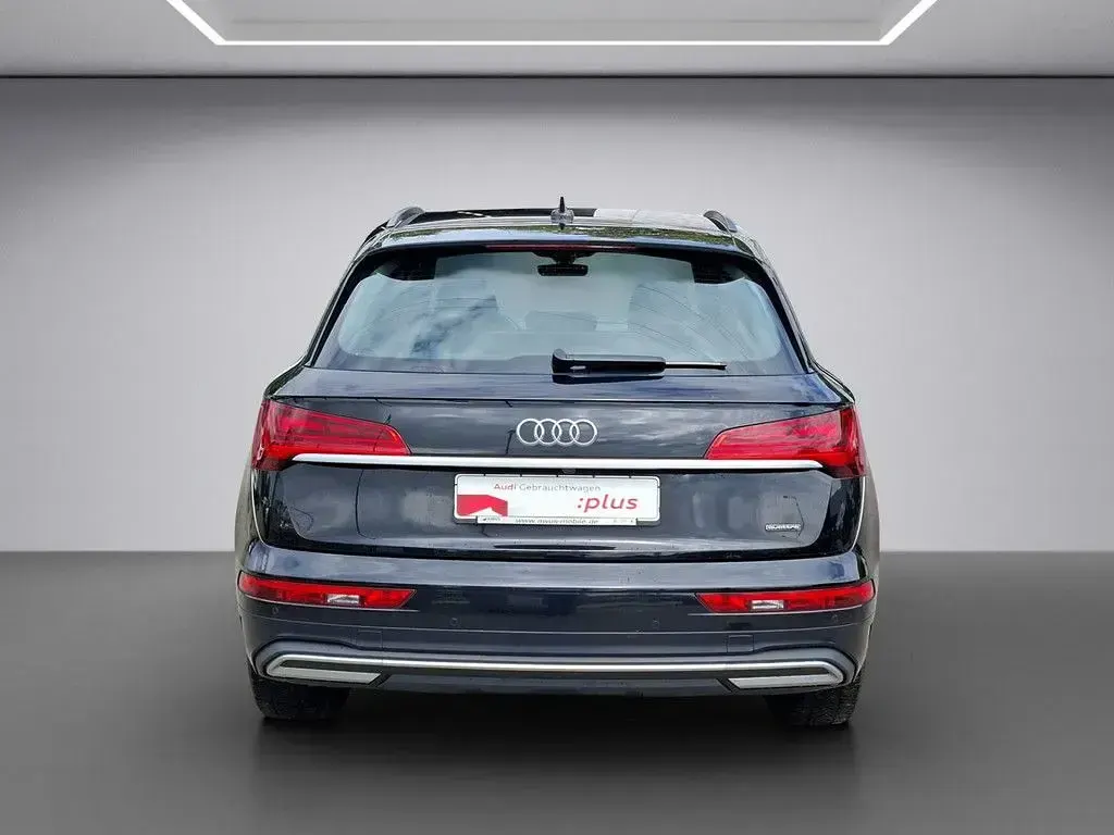 Gebraucht Audi Q5 Basis 204 PS (150 kW) 2022 Schwarz SUV