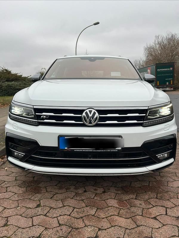 Weiß Gebraucht 2019 VW Tiguan Allspace SUV | 29.000 € - Bild 1/4