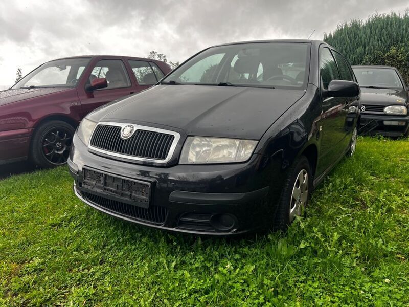 Schwarz Gebraucht 2007 Skoda Fabia Cool Edition Kombi | 1.100 € (Guter Preis) - Bild 1/4