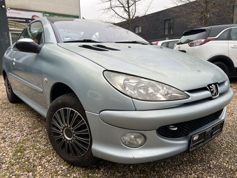 Grau Gebraucht 2005 Peugeot 206 CC Filou Cabrio | 1.190 € (Guter Preis) - Bild 1/4