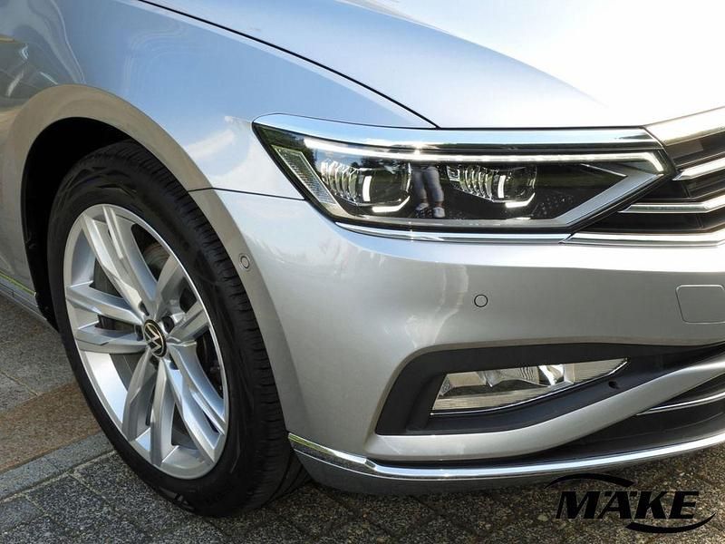 Gebraucht VW Passat Elegance+ 190 PS (139 kW) 2024 Silber Kombi
