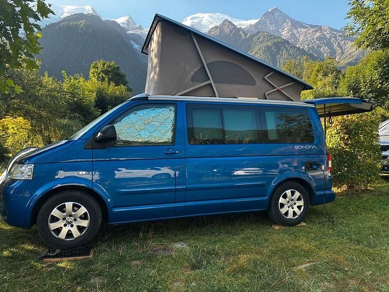 Blau Gebraucht 2007 VW T5 California Van | 28.500 € - Bild 1/4