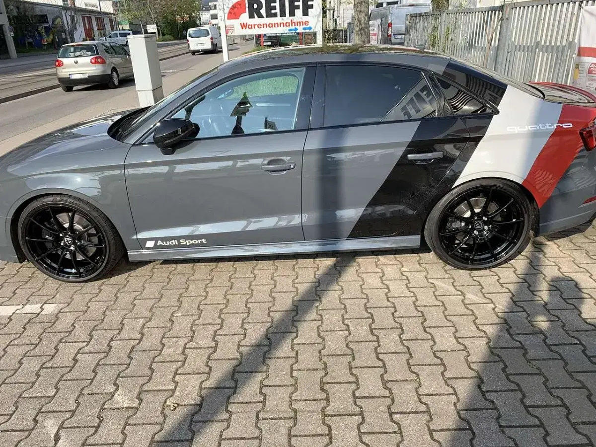Gebraucht Audi S3 S-Line 310 PS (228 kW) 2018 Grau Limousine