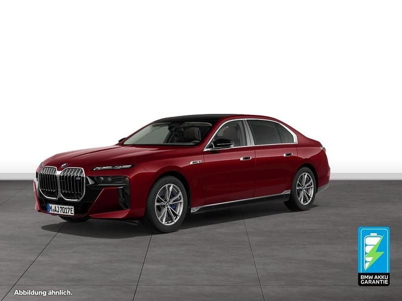 Gebraucht BMW M760e 571 PS (419 kW) 2025 Rot Limousine