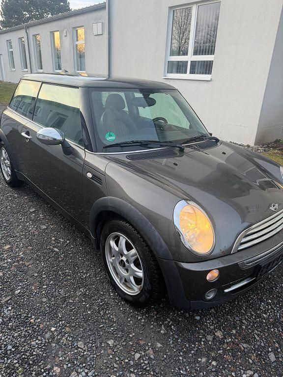 Gebraucht Mini ONE 90 PS (66 kW) 2006 Braun Kleinwagen