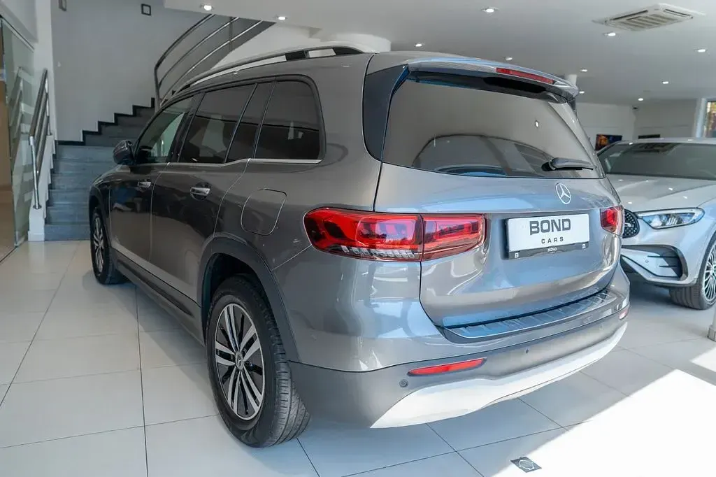 Gebraucht Mercedes GLB200 Premium 150 PS (110 kW) 2021 Grau SUV