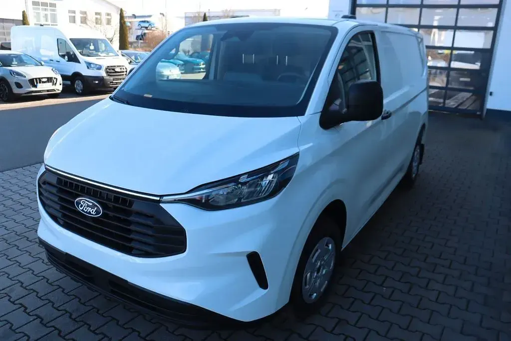 Neu Ford Transit Custom Trend 136 PS (100 kW) 2026 Weiß Van