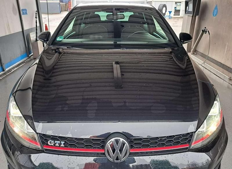 Gebraucht VW Golf VII GTI 220 PS (161 kW) 2016 Schwarz Limousine