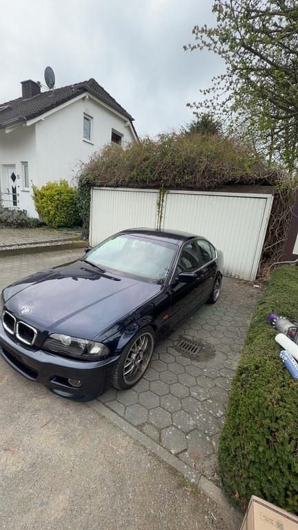 Gebraucht BMW 320 Performance 150 PS (110 kW) 1999 Blau Limousine