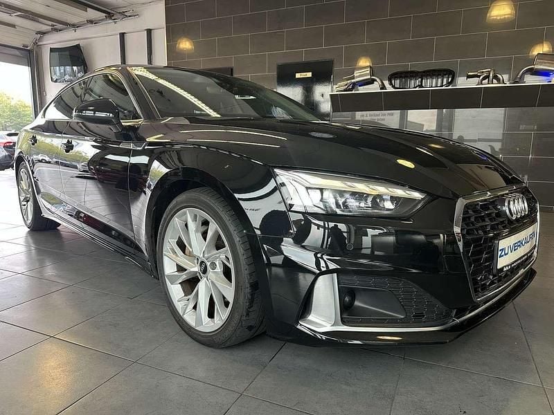 Mythosschwarz Gebraucht 2021 Audi A5 Advanced Coupé | 27.990 € (Guter Preis) - Bild 1/4
